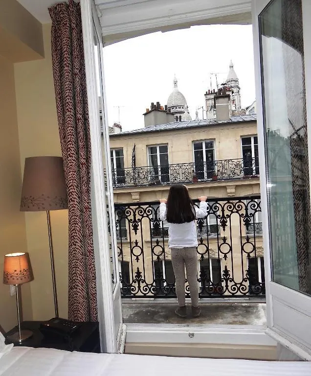 Hotel Montmartre Parigi